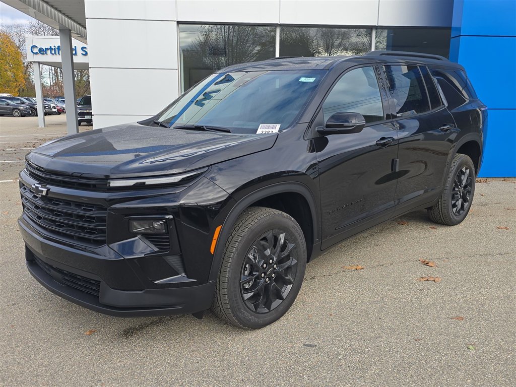 New 2026 Chevrolet Traverse LT image 1