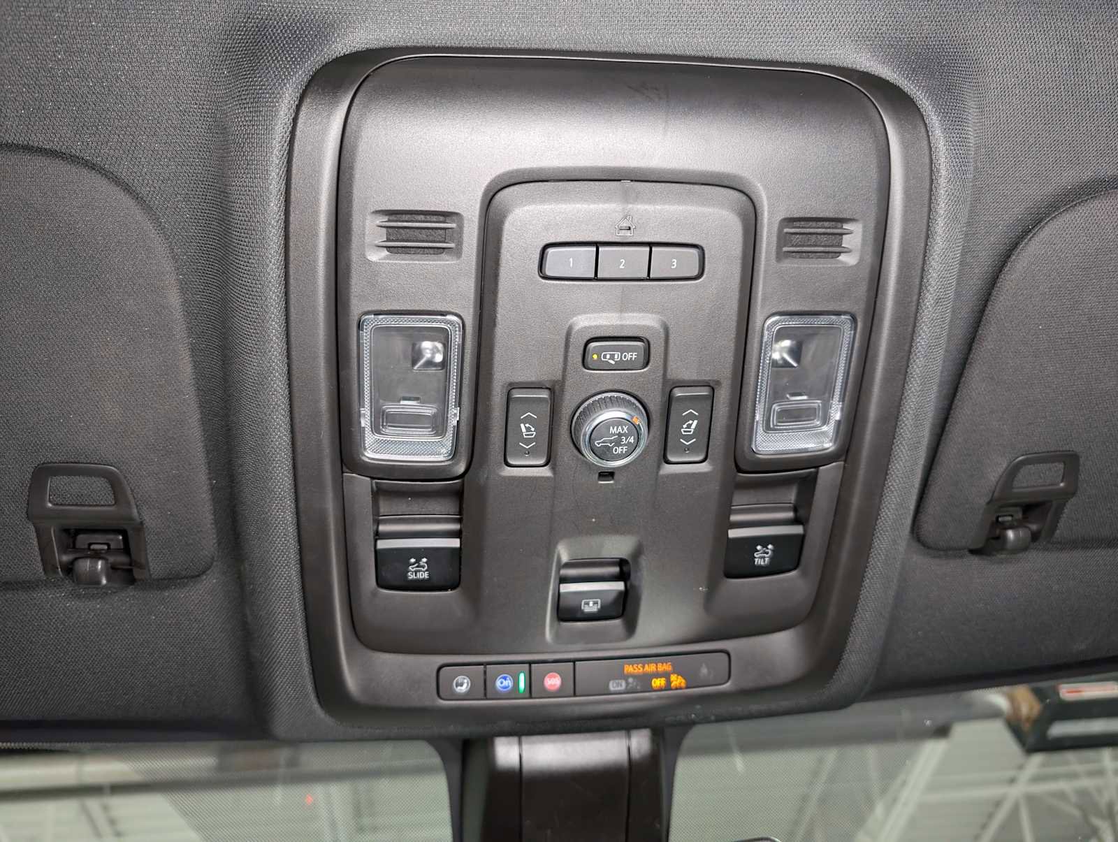 Used 2022 Chevrolet Tahoe RST w/ Luxury Package image 37