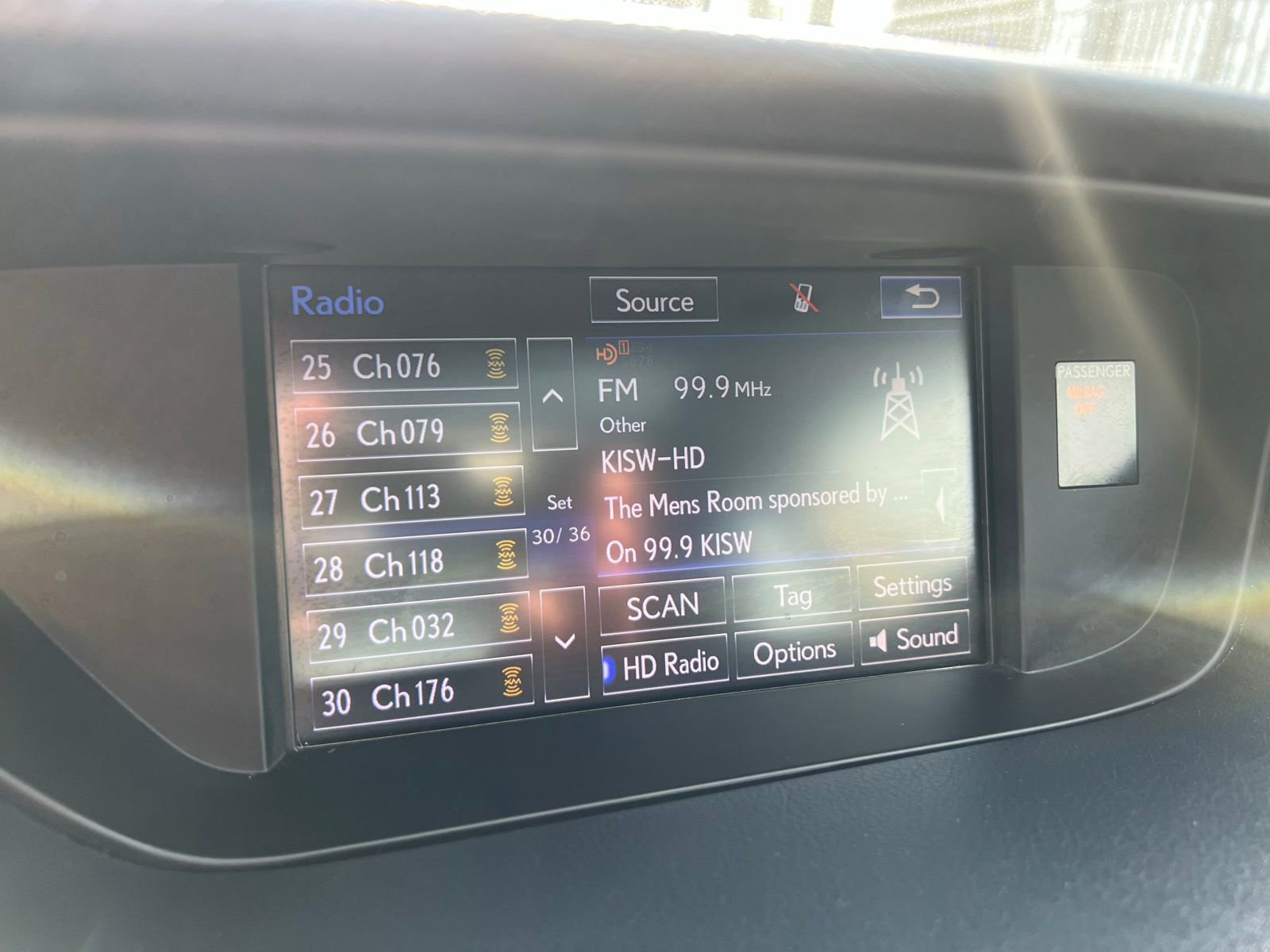 Used 2015 Lexus ES 350 w/ Premium Package FWD image 33