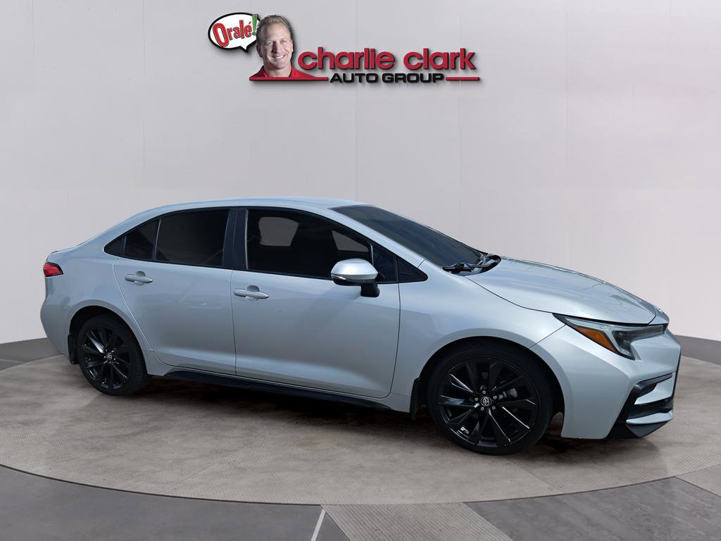 Used 2023 Toyota Corolla SE image 8