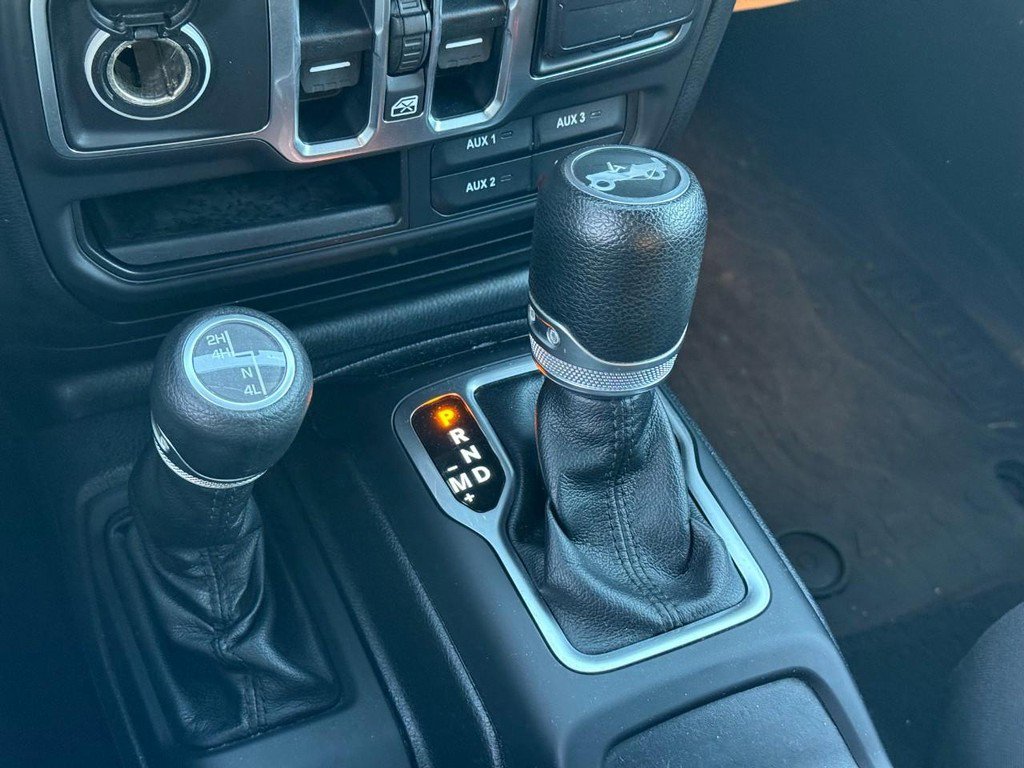 Used 2018 Jeep Wrangler Unlimited Sport S image 24