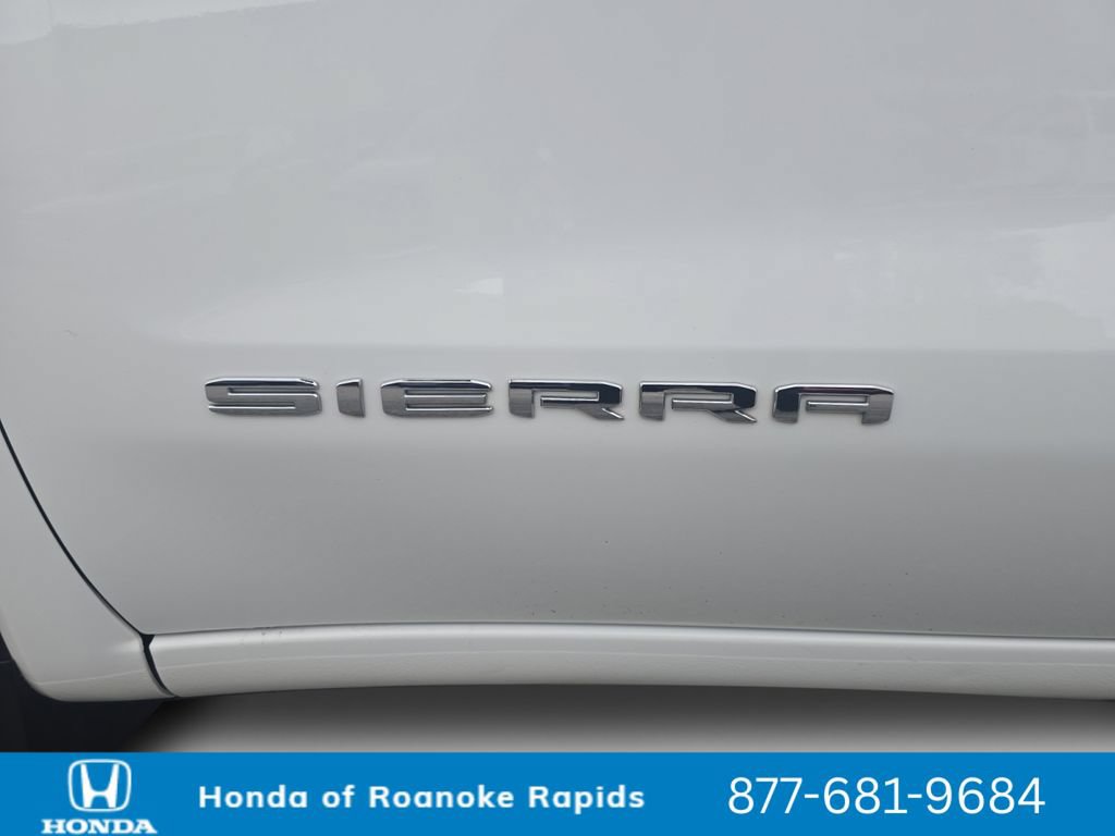 Used 2025 GMC Sierra 1500 SLT AWD/4WD image 26