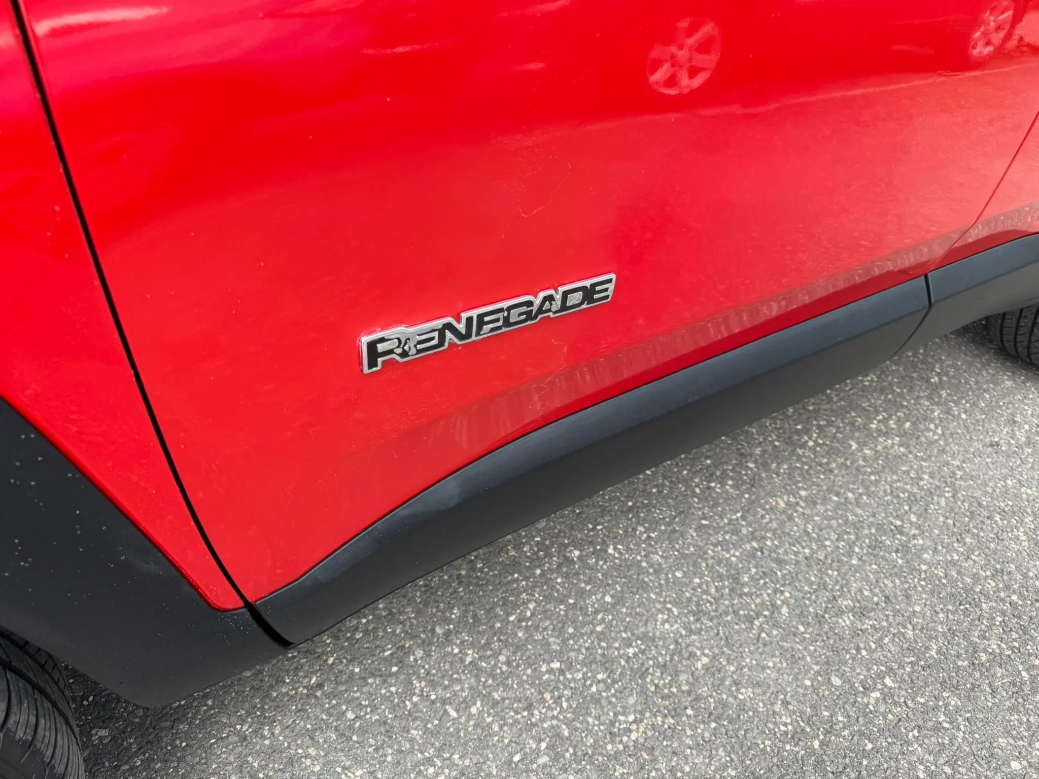Used 2016 Jeep Renegade Limited AWD/4WD image 7