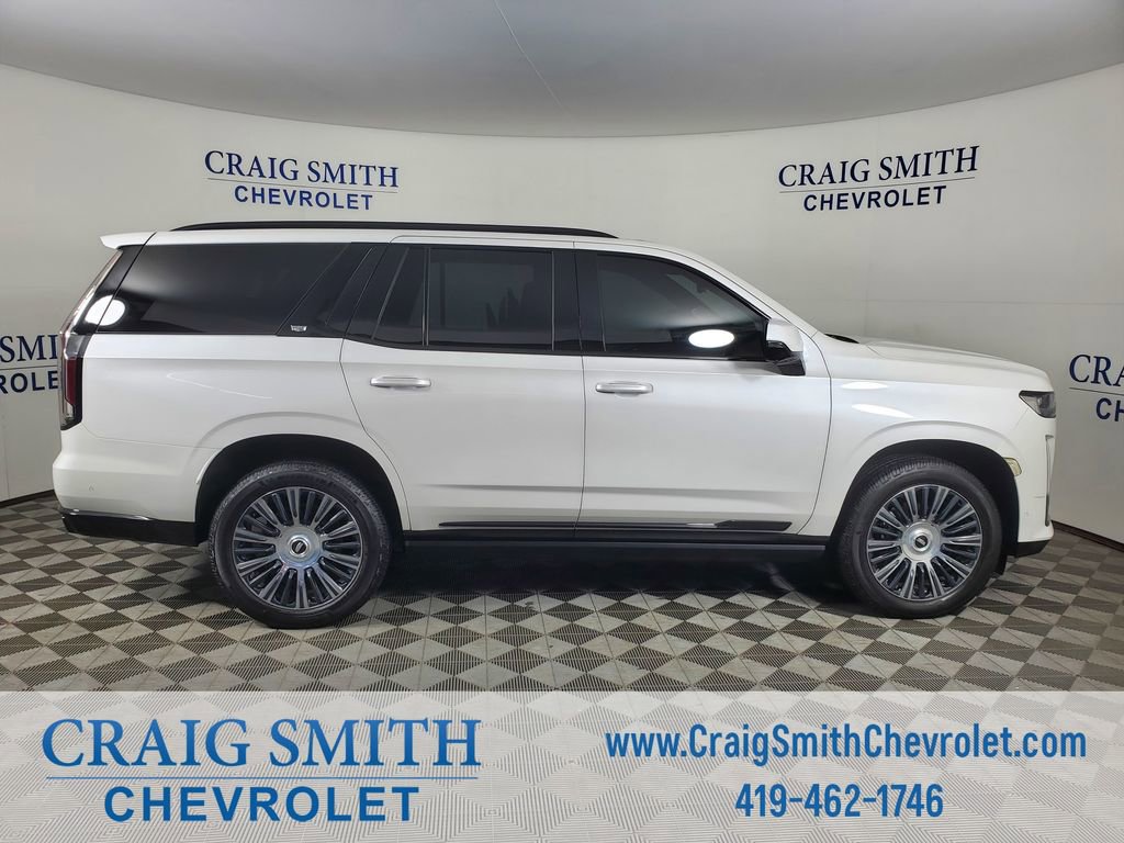 Used 2022 Cadillac Escalade Sport Platinum w/ Heavy-Duty Trailer Package AWD/4WD image 6