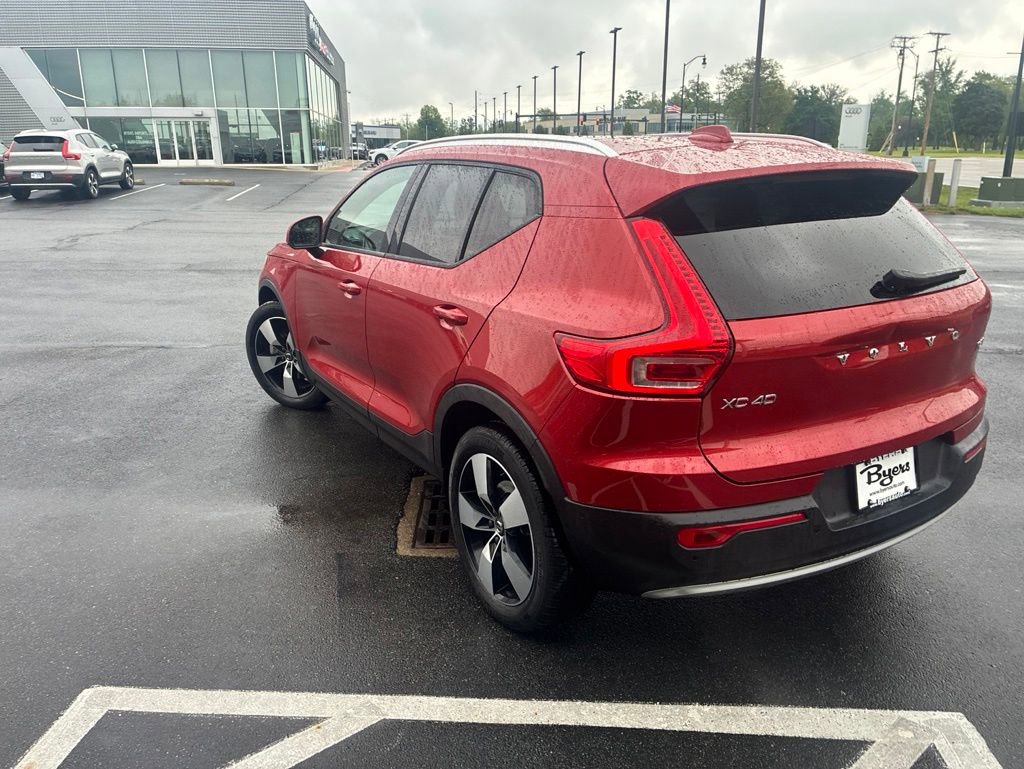 Used 2019 Volvo XC40 T5 Momentum AWD/4WD image 5