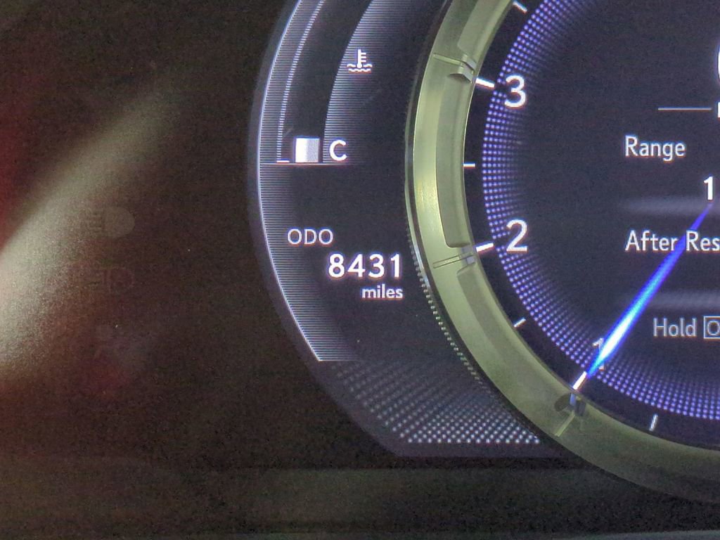 Used 2024 Lexus ES 350 F Sport w/ Accessory Package (Z2) image 34