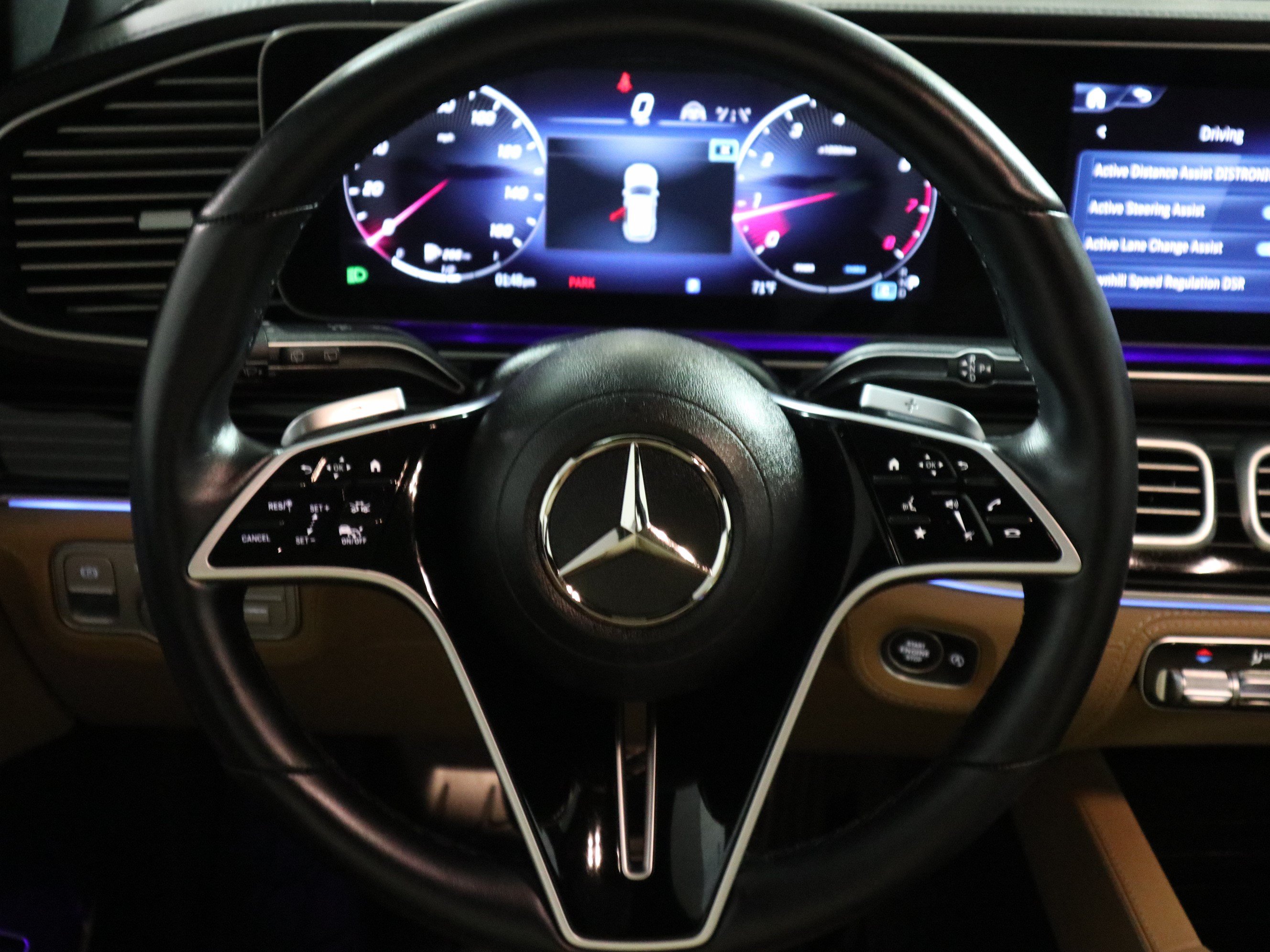 Used 2025 Mercedes-Benz GLE 350 4MATIC image 16