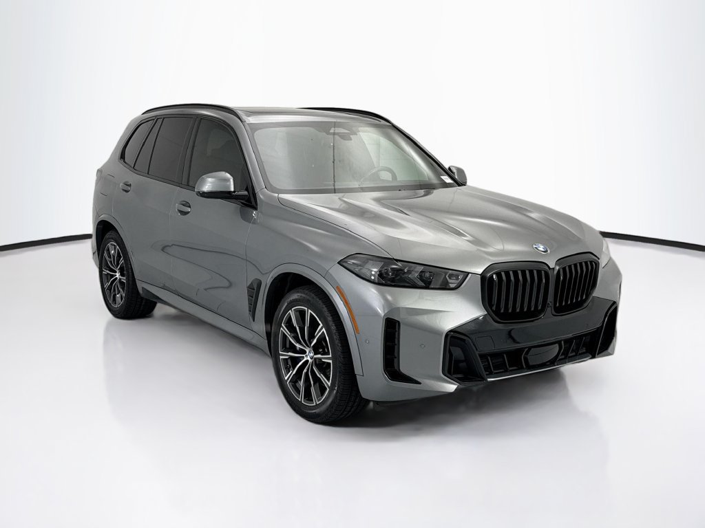 Certified 2024 BMW X5 xDrive40i w/ Executive Package AWD/4WD image 3