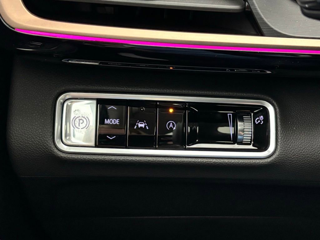 New 2025 Buick Envision Sport Touring image 35