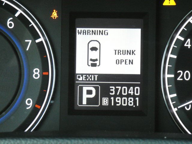 Used 2012 INFINITI G37 Sport w/ Premium Pkg image 12