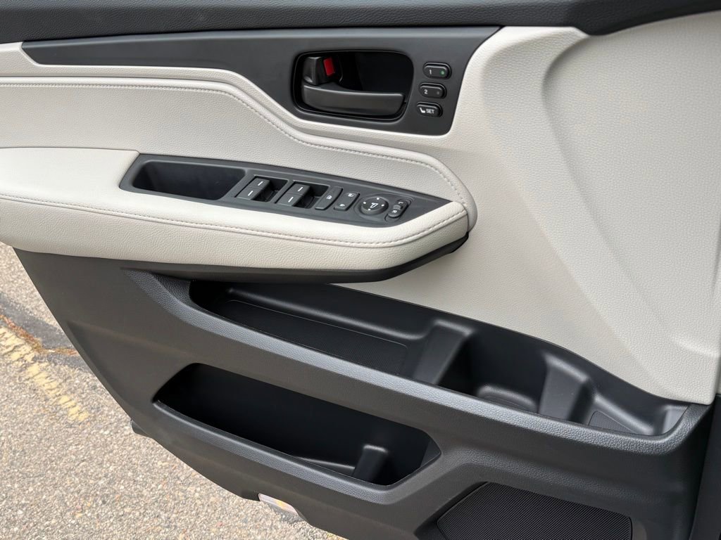 New 2026 Honda Odyssey EX-L image 26