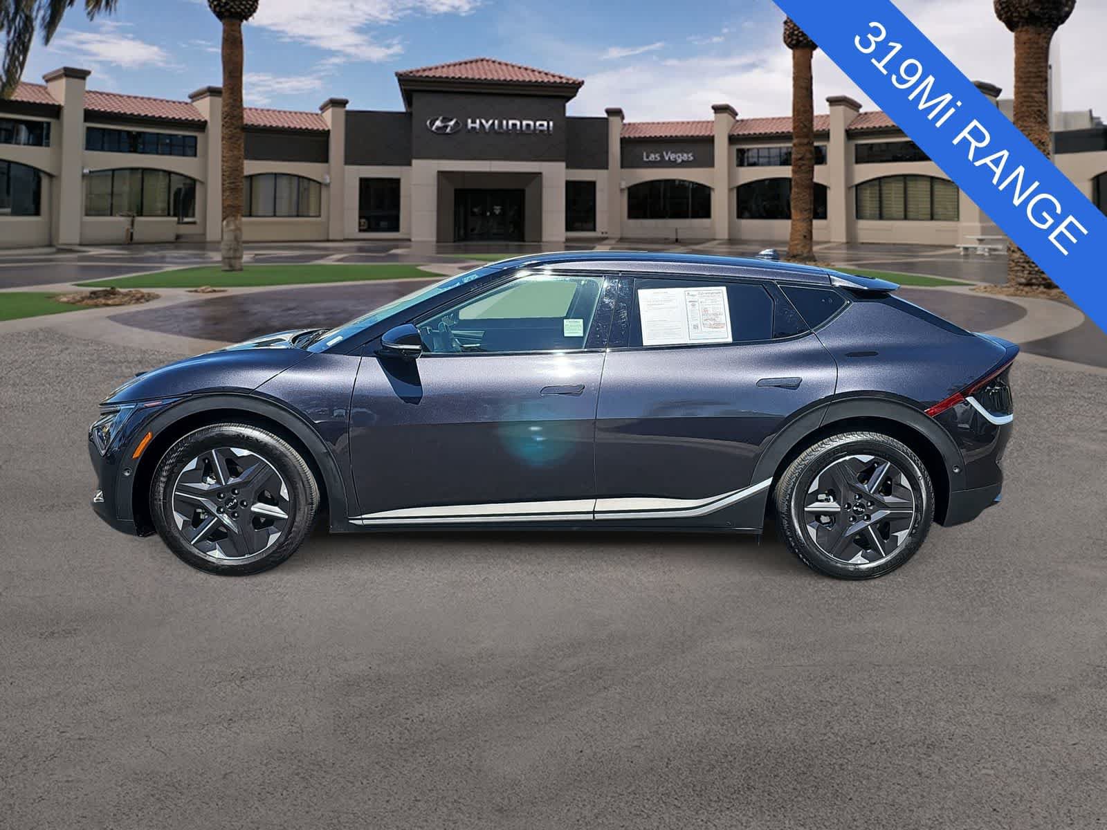 Used 2025 Kia EV6 Light w/ Light LR Technology Package RWD image 5