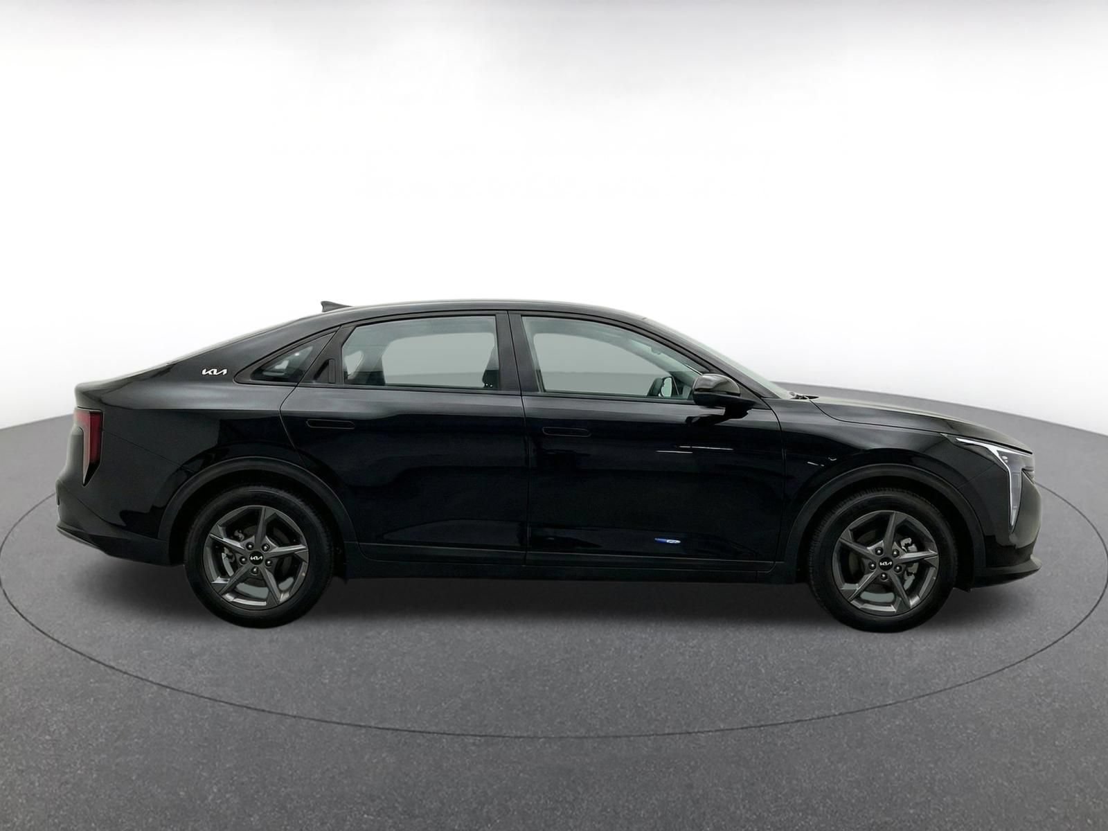 Used 2025 Kia K4 FWD image 10