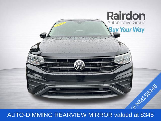 Used 2022 Volkswagen Tiguan SE image 2