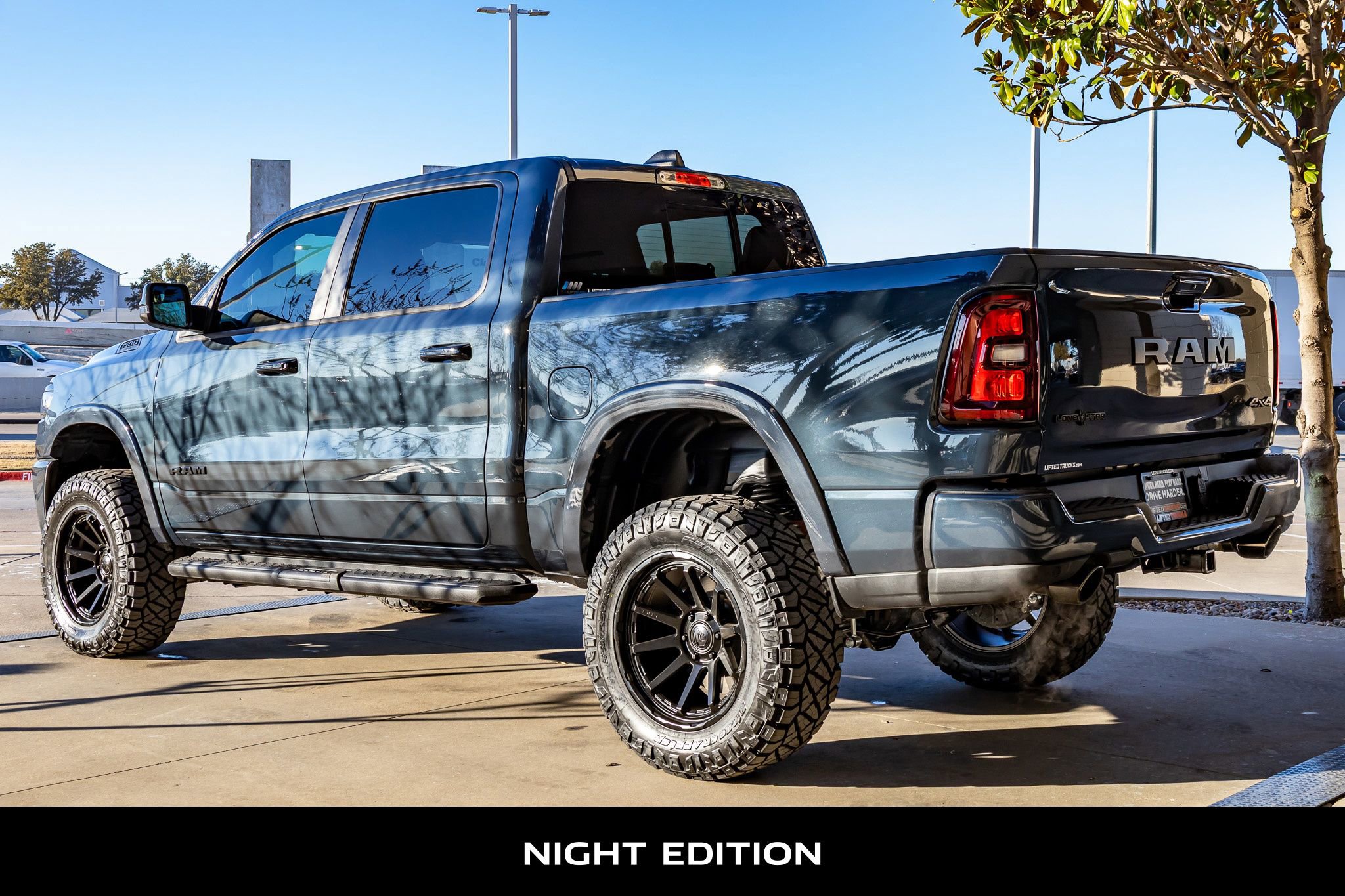 Used 2025 RAM 1500 Lone Star image 7