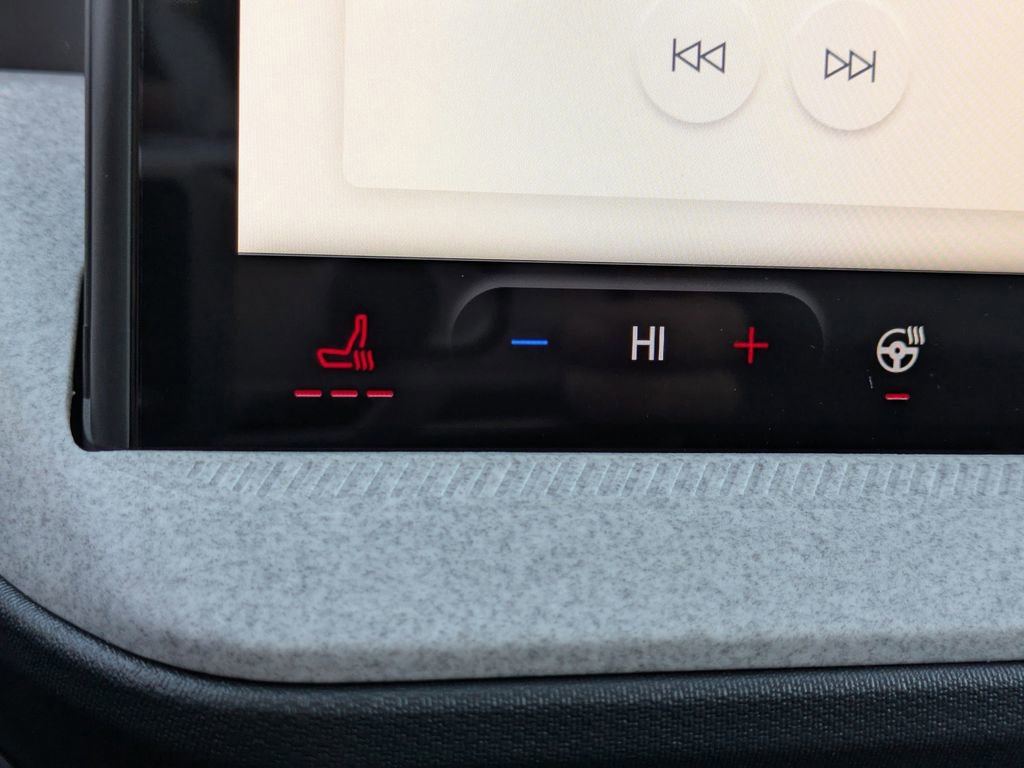 New 2025 Ford Maverick XLT w/ XLT Luxury Package image 22