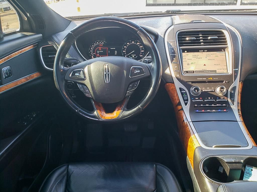 Used 2017 Lincoln MKX Reserve w/ Lincoln MKX Climate Package image 22