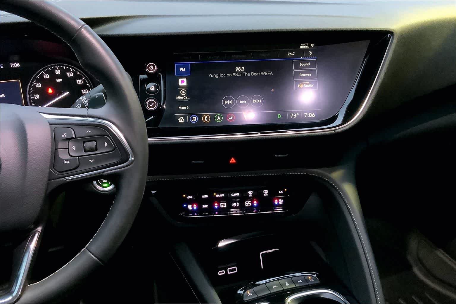 Used 2022 Buick Envision Avenir w/ Technology Package II FWD image 12