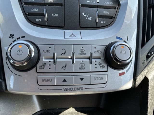 Used 2016 Chevrolet Equinox LTZ w/ Enhanced Convenience Package FWD image 18