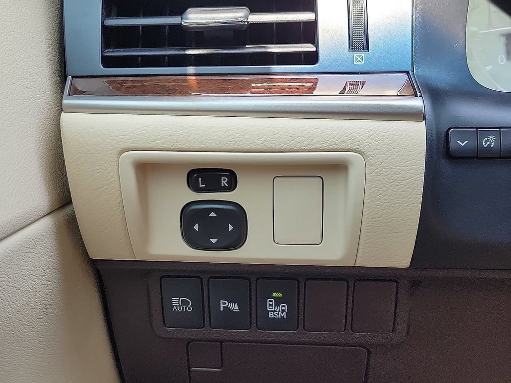 Used 2017 Lexus ES 350 w/ Navigation System Package FWD image 14