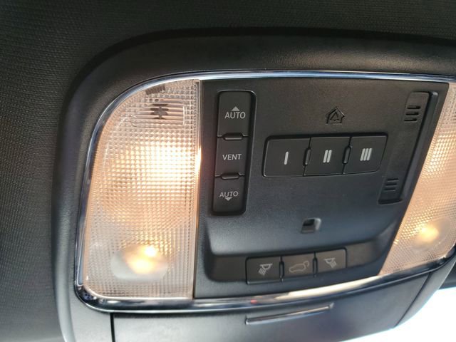 Used 2014 Jeep Grand Cherokee Laredo w/ Security & Convenience Group image 21