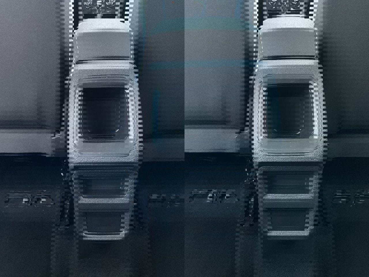 Used 2025 Volkswagen Taos S image 19