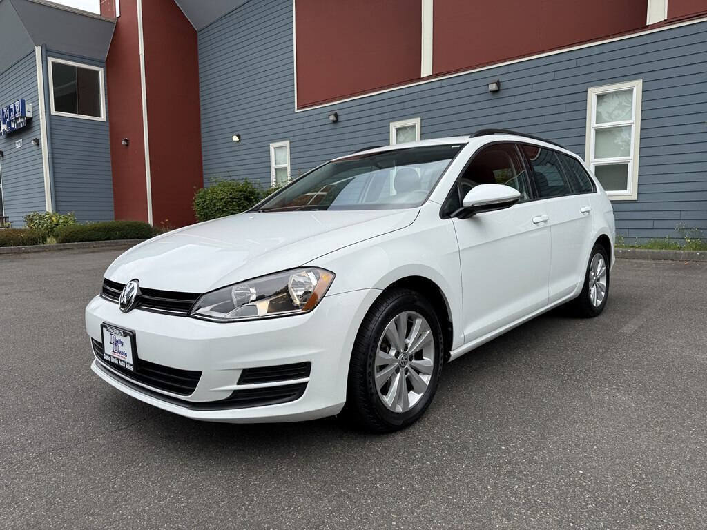 Used 2017 Volkswagen Golf S AWD/4WD image 11