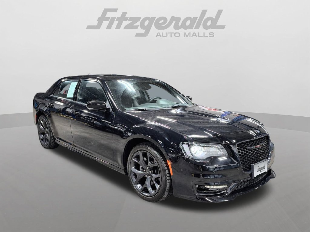 Used 2023 Chrysler 300 S w/ Comfort Group