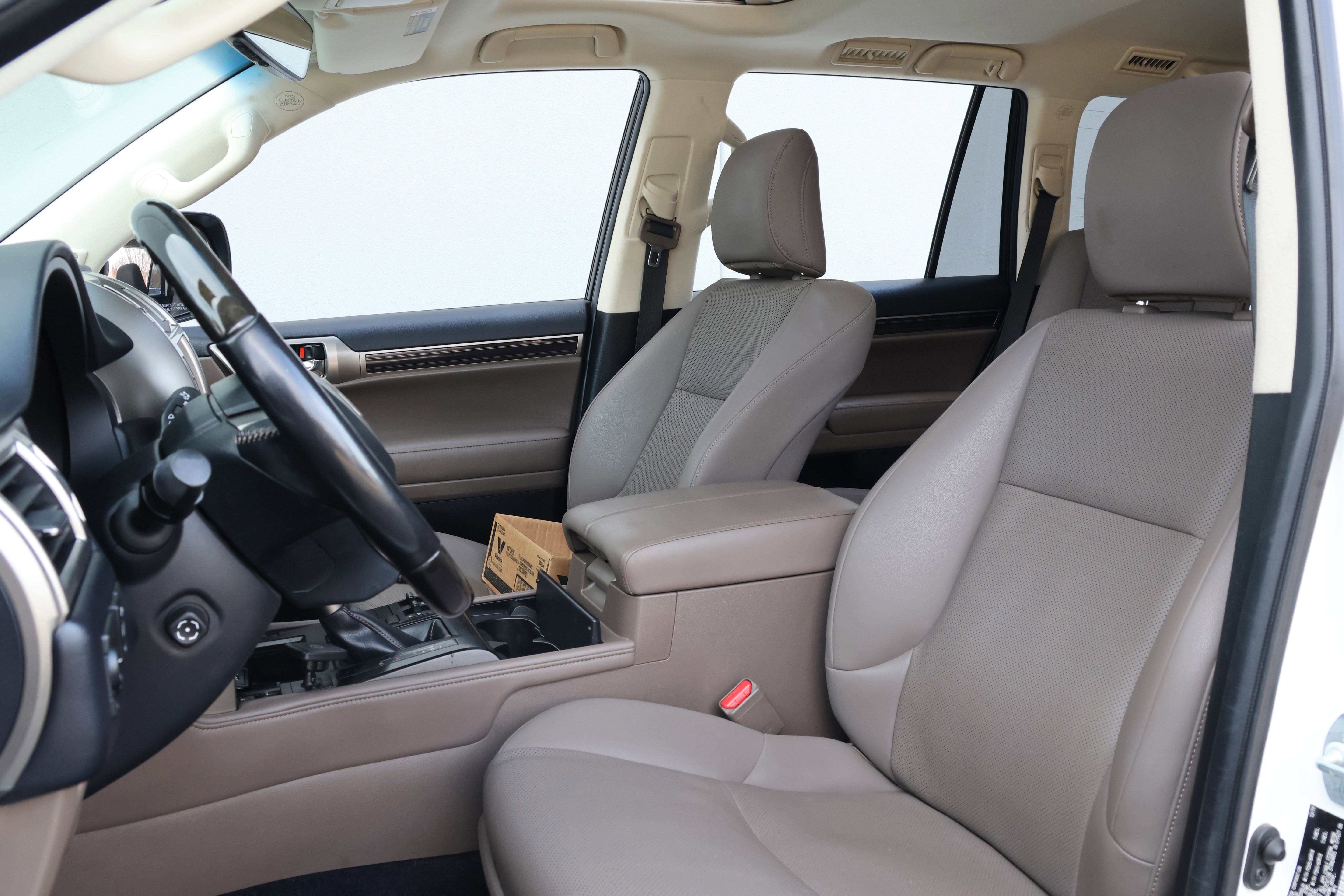 Used 2020 Lexus GX 460 Premium image 33