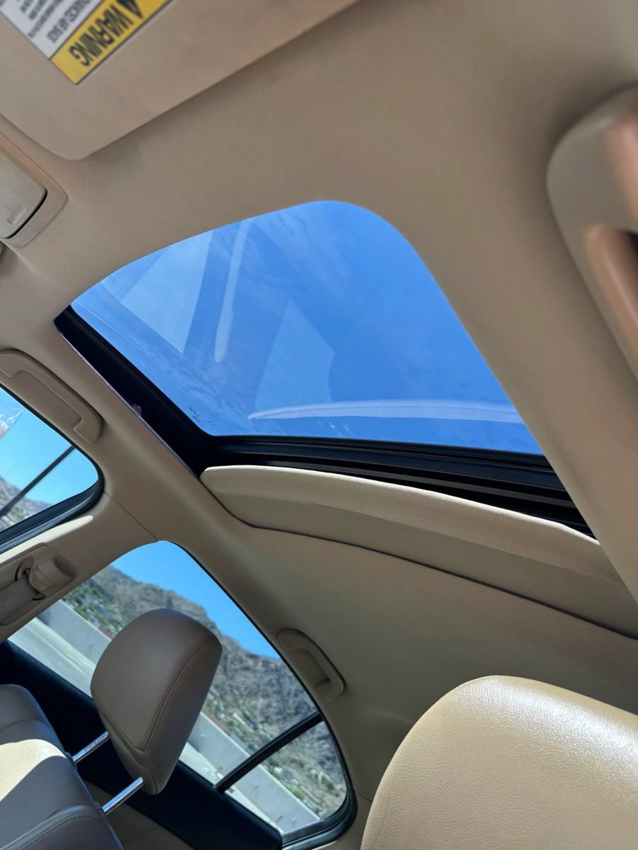 Used 2012 Honda Accord EX-L image 18