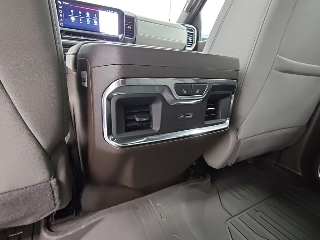 New 2025 GMC Sierra 2500 SLT image 35