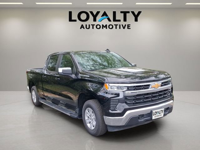 Used 2024 Chevrolet Silverado 1500 LT w/ Protection Package AWD/4WD image 7