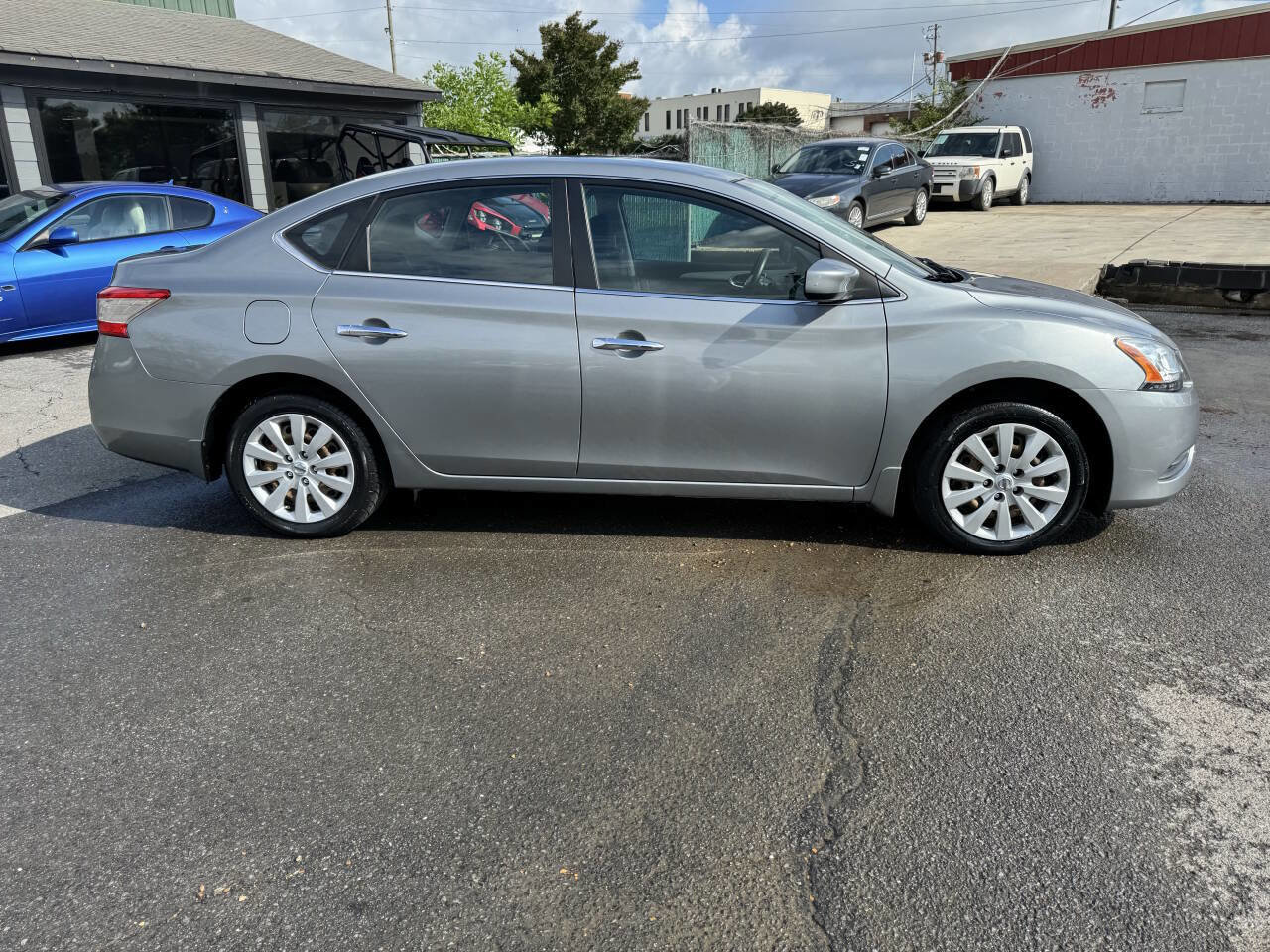 Used 2014 Nissan Sentra S image 9