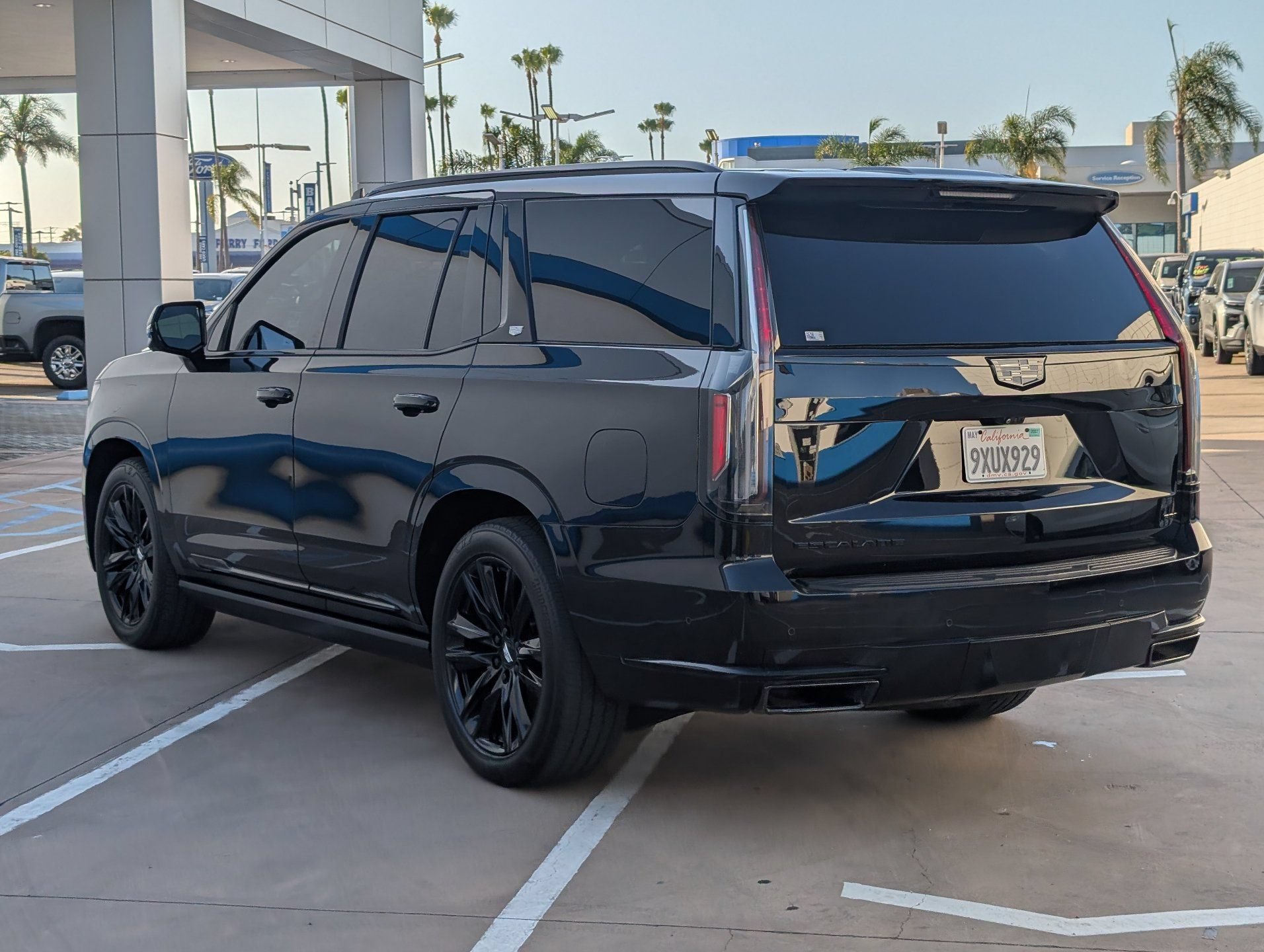 Certified 2023 Cadillac Escalade Sport Platinum AWD/4WD image 10