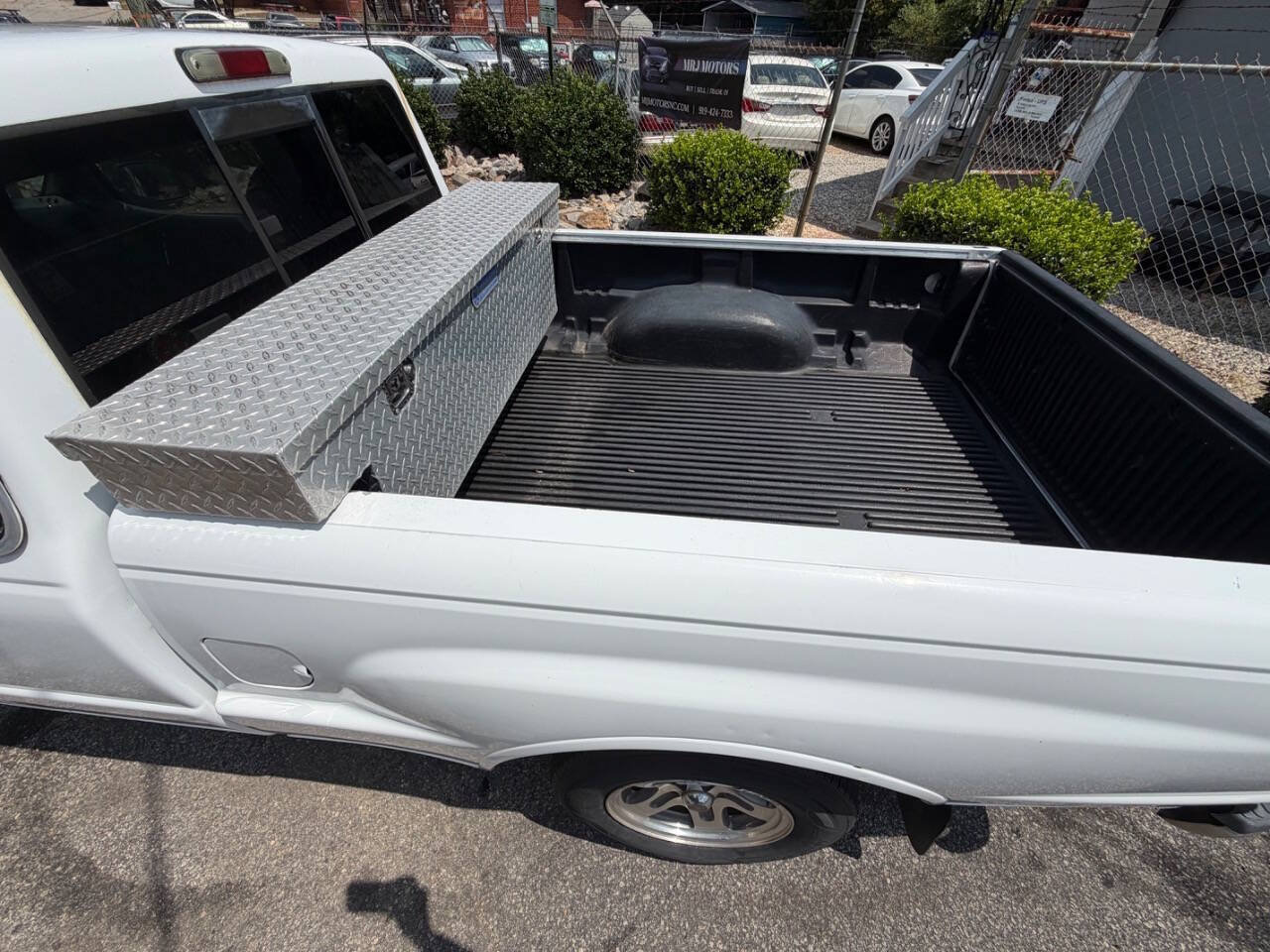 Used 2002 MAZDA B-Series Pickup 2WD Cab Plus B2300 image 16