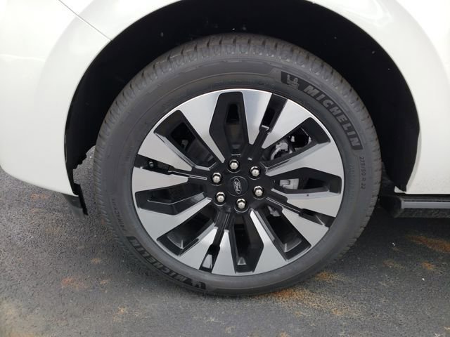 New 2025 Ford Expedition Max Platinum w/ Platinum Ultimate Package image 30