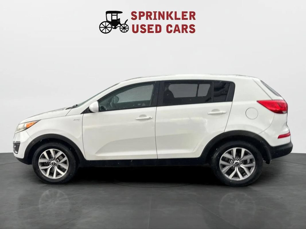 Used 2016 Kia Sportage LX AWD/4WD image 4