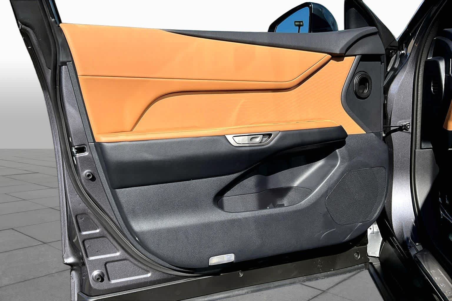 New 2026 Lexus ES 350e w/ Convenience Package FWD image 16