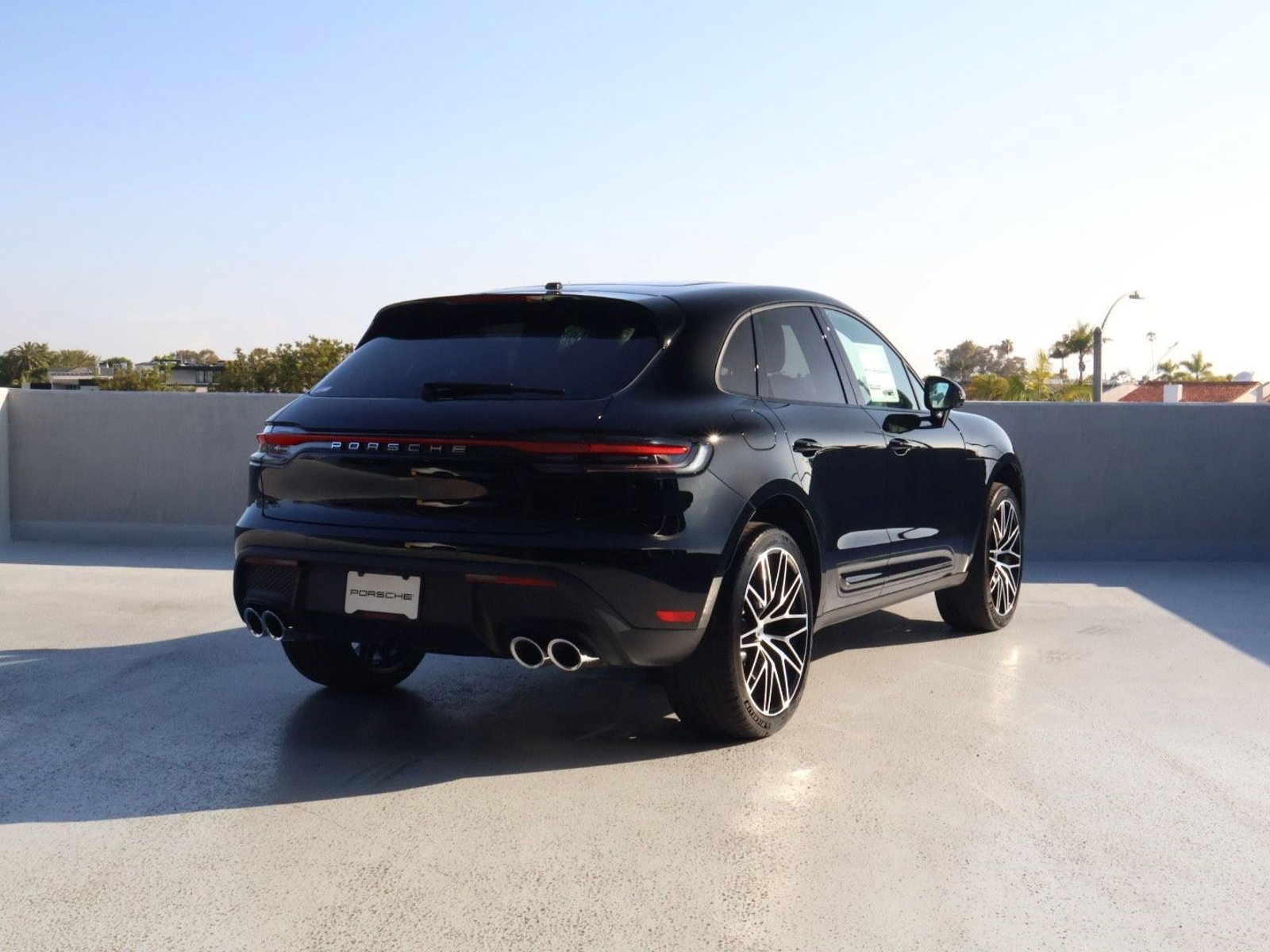 New 2026 Porsche Macan AWD/4WD image 8