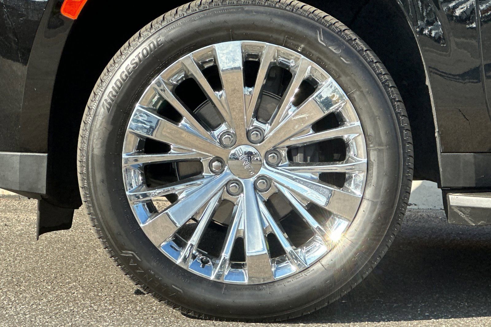 Certified 2021 GMC Yukon XL Denali image 30