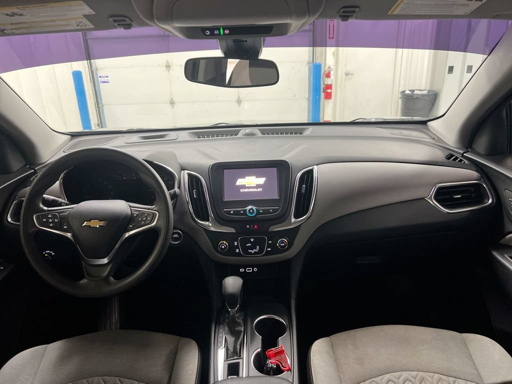 Used 2022 Chevrolet Equinox LS FWD image 10