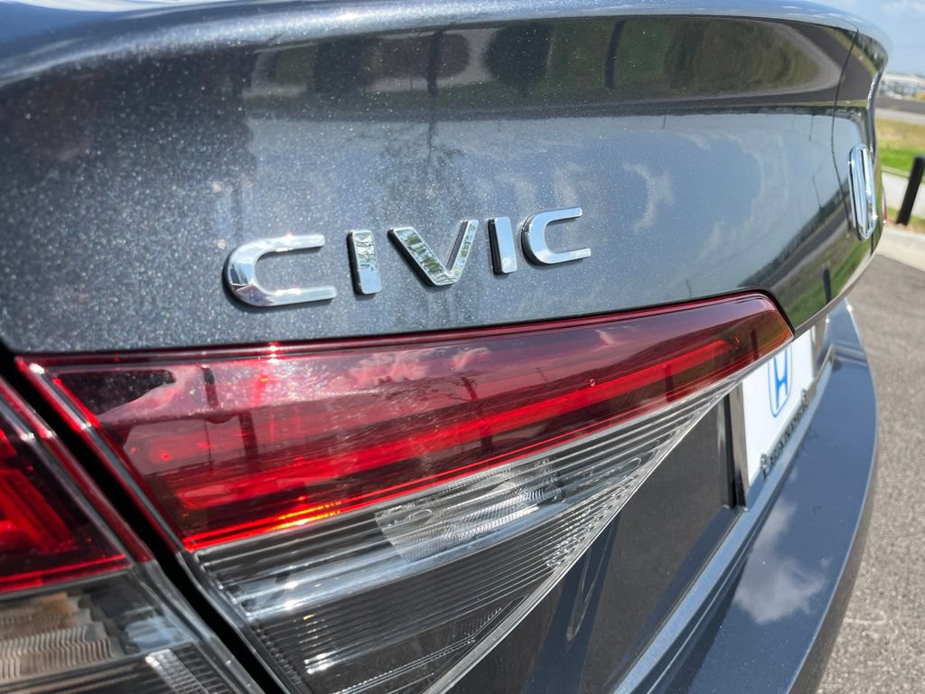 Certified 2025 Honda Civic Sport image 8