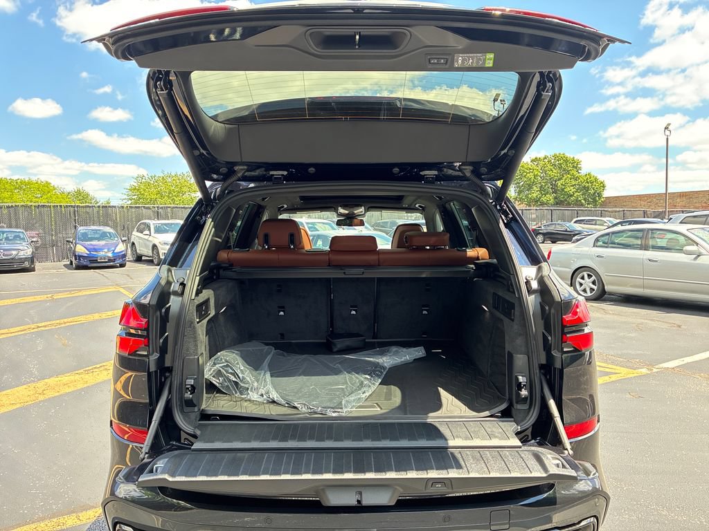 New 2026 BMW X5 xDrive40i w/ Executive Package AWD/4WD image 21