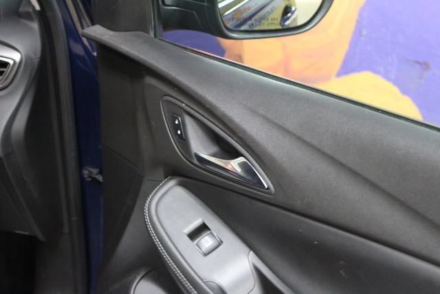 Used 2023 Buick Encore GX Preferred w/ Cold Weather Comfort Package FWD image 11