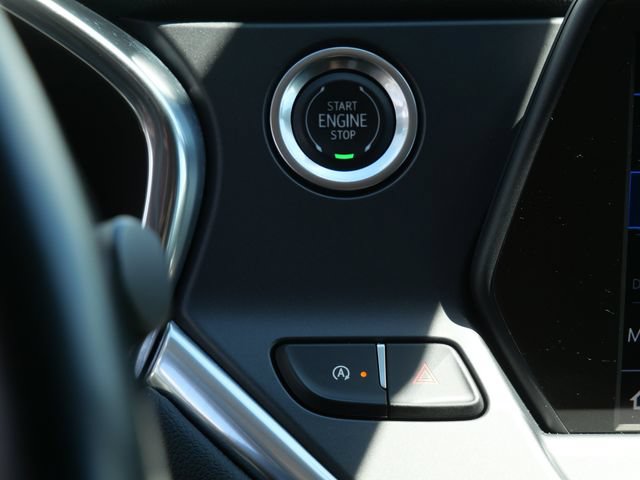 Used 2020 Chevrolet Blazer LT AWD/4WD image 23