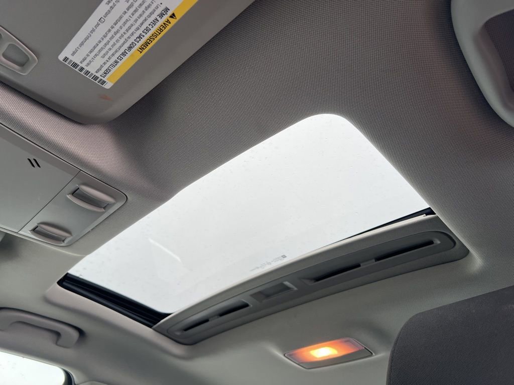 Used 2015 Chevrolet Cruze LT w/ Sun And Sound Package image 9