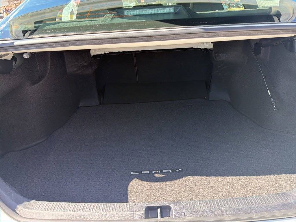 Used 2023 Toyota Camry SE image 25