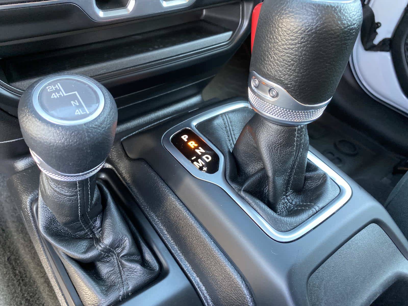 Used 2023 Jeep Wrangler Unlimited Sport AWD/4WD image 17