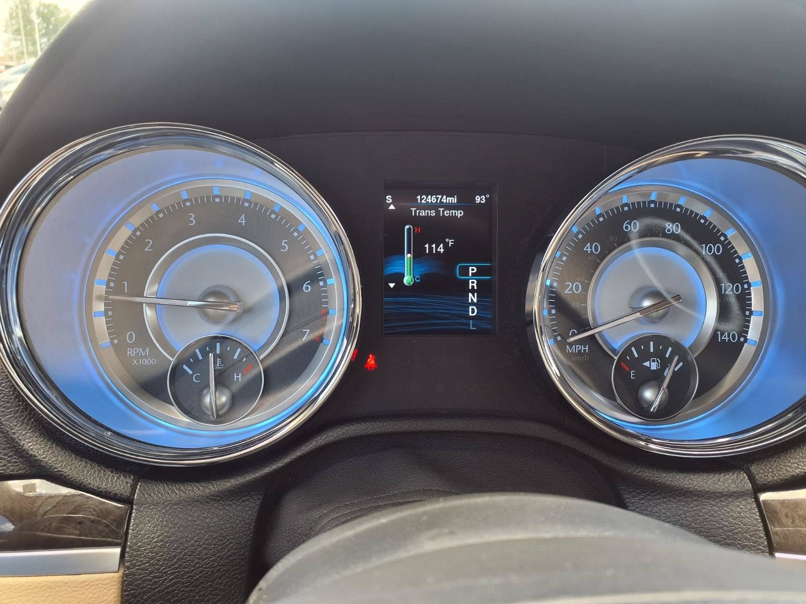 Used 2014 Chrysler 300 RWD image 12