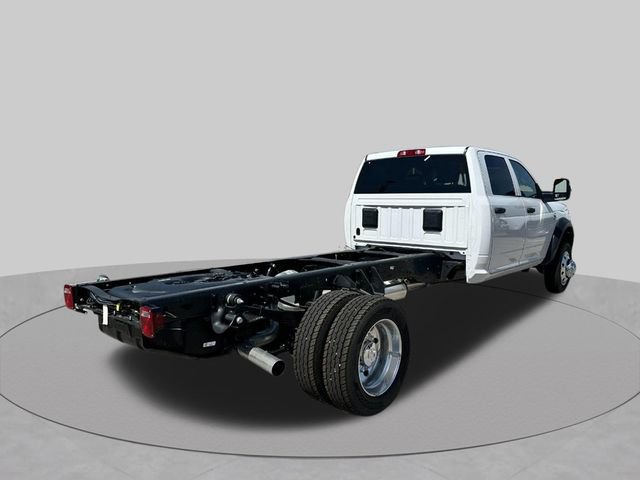 New 2026 RAM 5500 Tradesman w/ Chrome Appearance Group AWD/4WD image 3